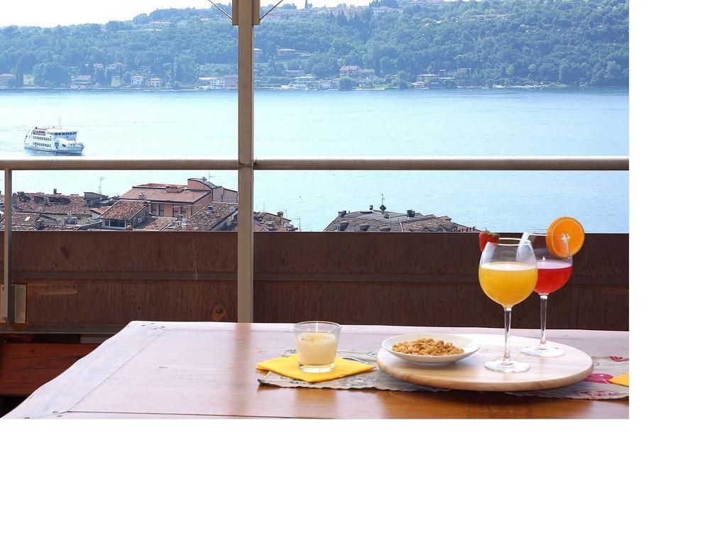 Ai Colli B&B Salò Pokoj fotografie