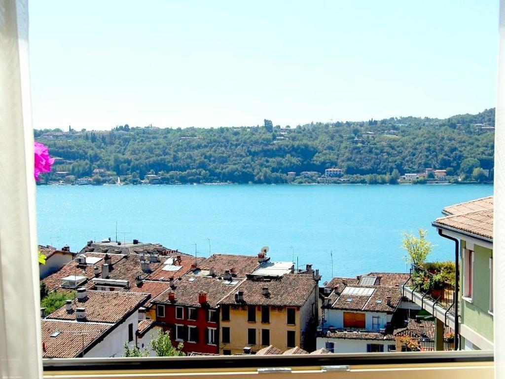 Ai Colli B&B Salò Pokoj fotografie